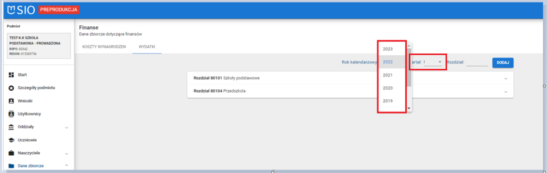 Okno z widokiem zakładkę wydatki z oznaczoną listą lat i rozdziałem