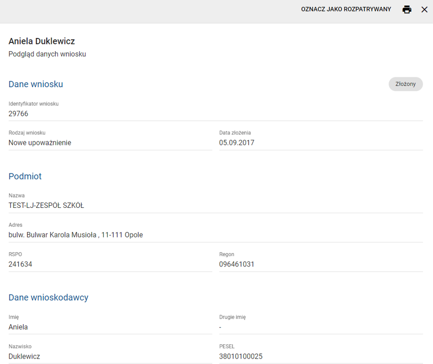 Okno z danymi wniosku, z opcją oznacz jako rozpatrywany 