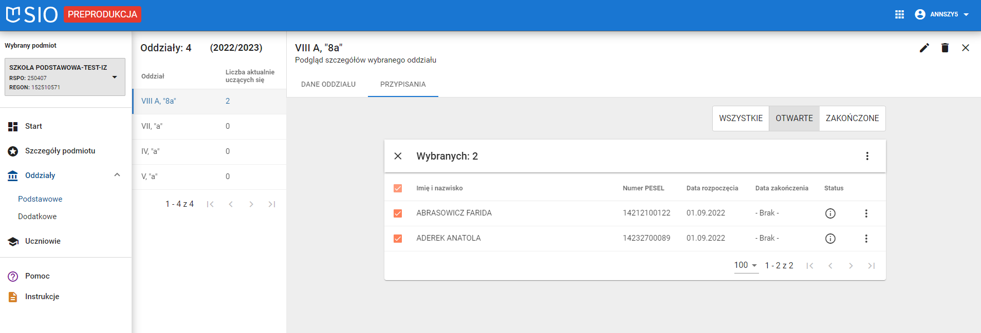 Okno z widokiem oddział podstawowy z oznaczonymi na liście uczniami